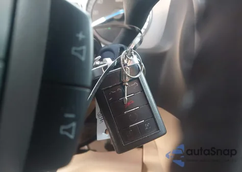 2009 Cadillac Escalade Esv Standard z USA, uszkodzony, nr VIN 1GYFK26239R275230